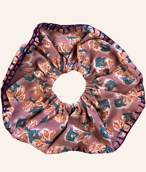 RE-TALE- Shirley Foundation Ruffle Scrunchie Lilac